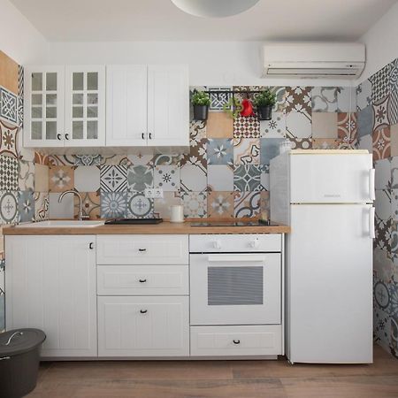 Ferienwohnung La Casa Di Nonno Milna  Exterior foto