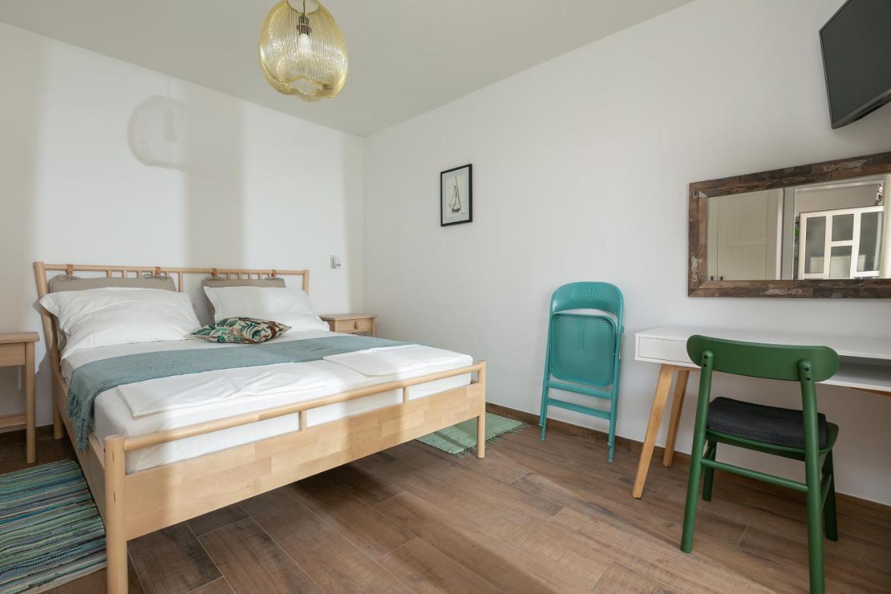 Ferienwohnung La Casa Di Nonno Milna  Exterior foto