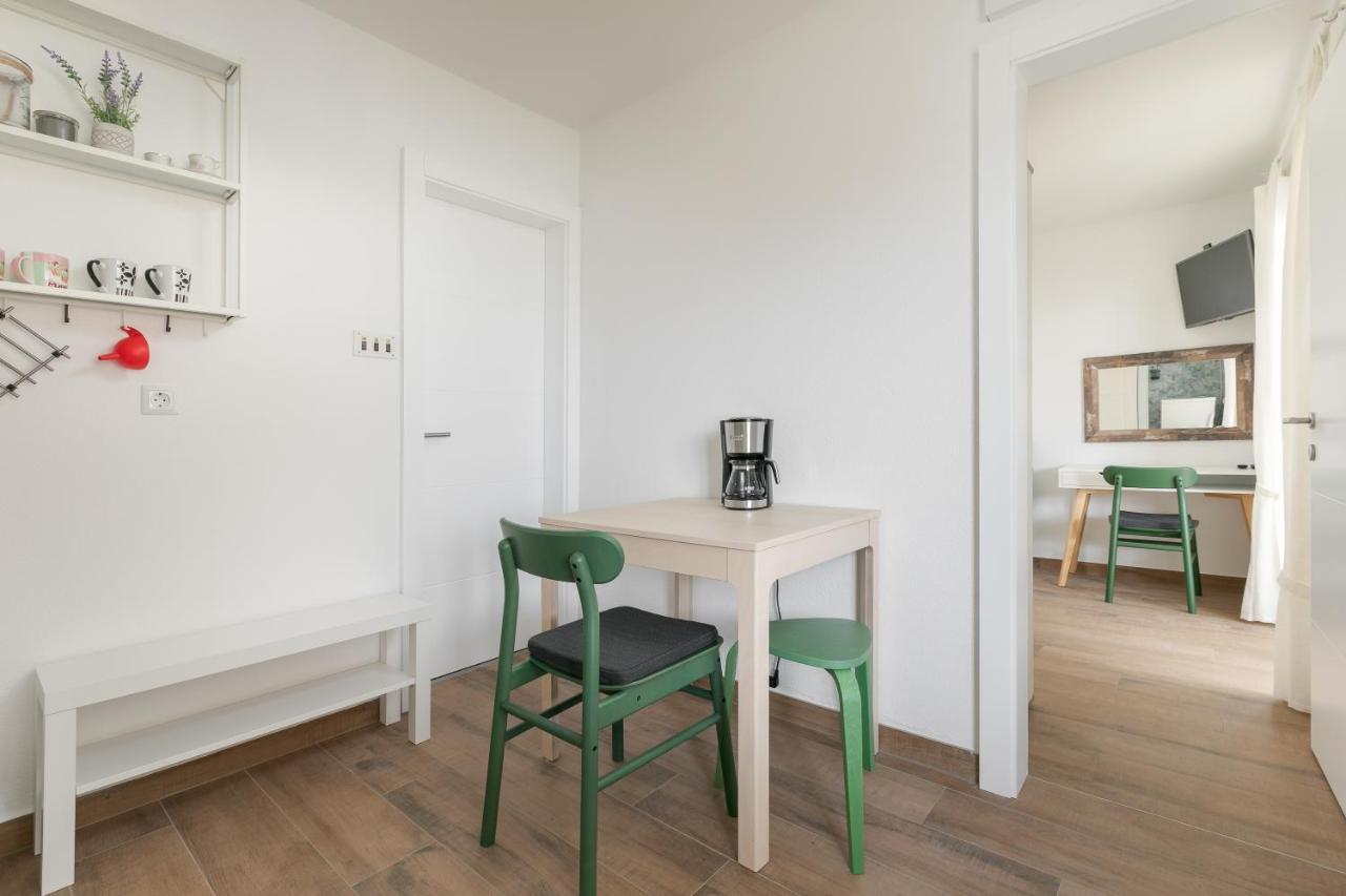 Ferienwohnung La Casa Di Nonno Milna  Exterior foto