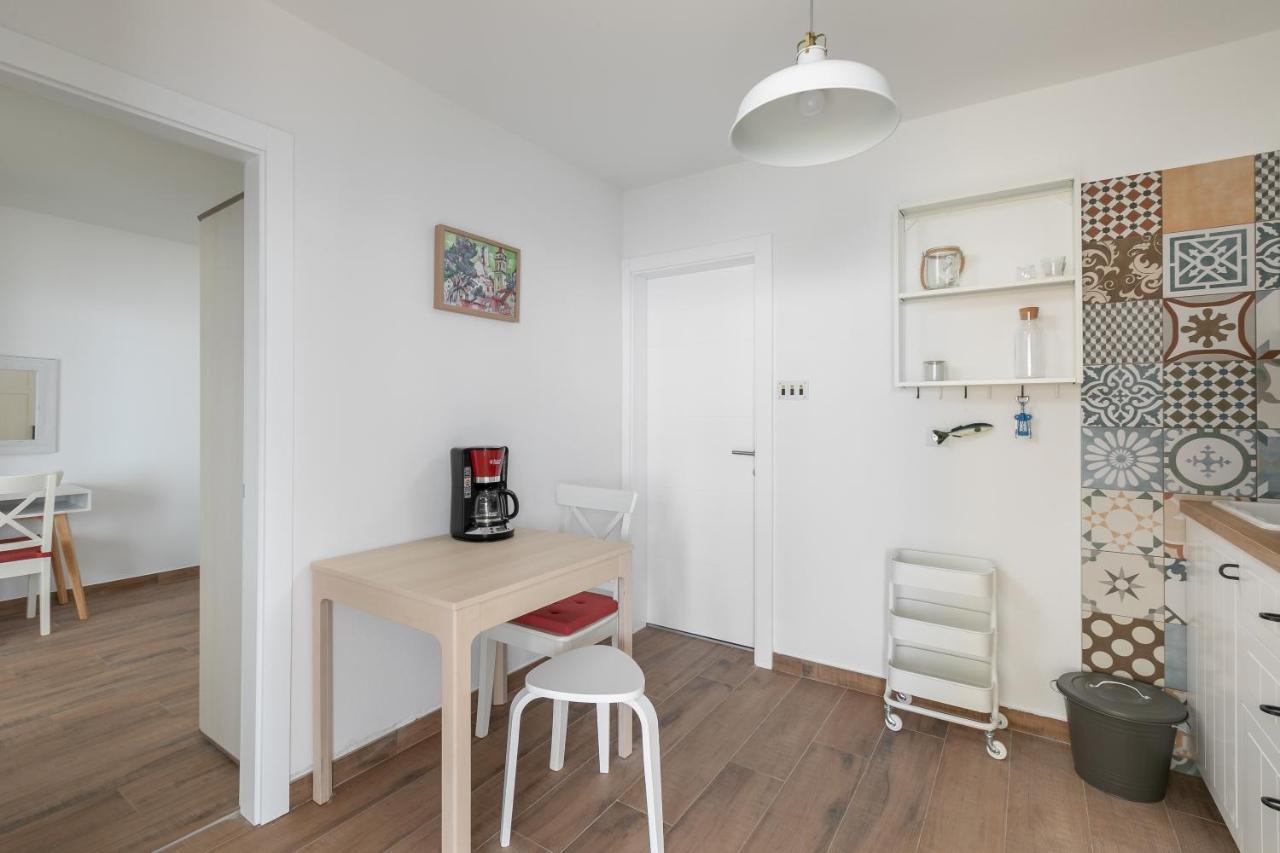 Ferienwohnung La Casa Di Nonno Milna  Exterior foto